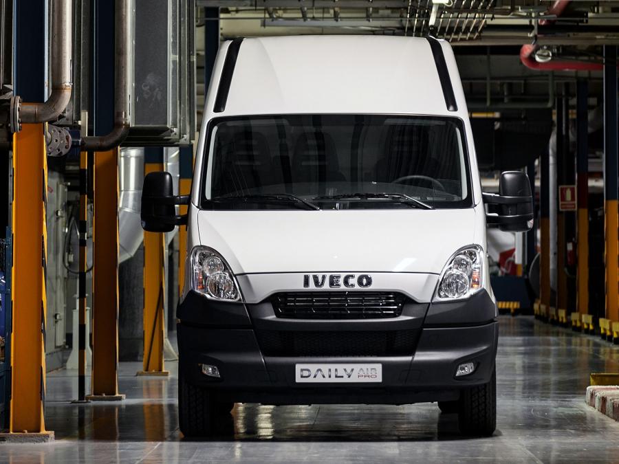  Iveco Daily Air Pro 2013 года  (фото 2 из 16)